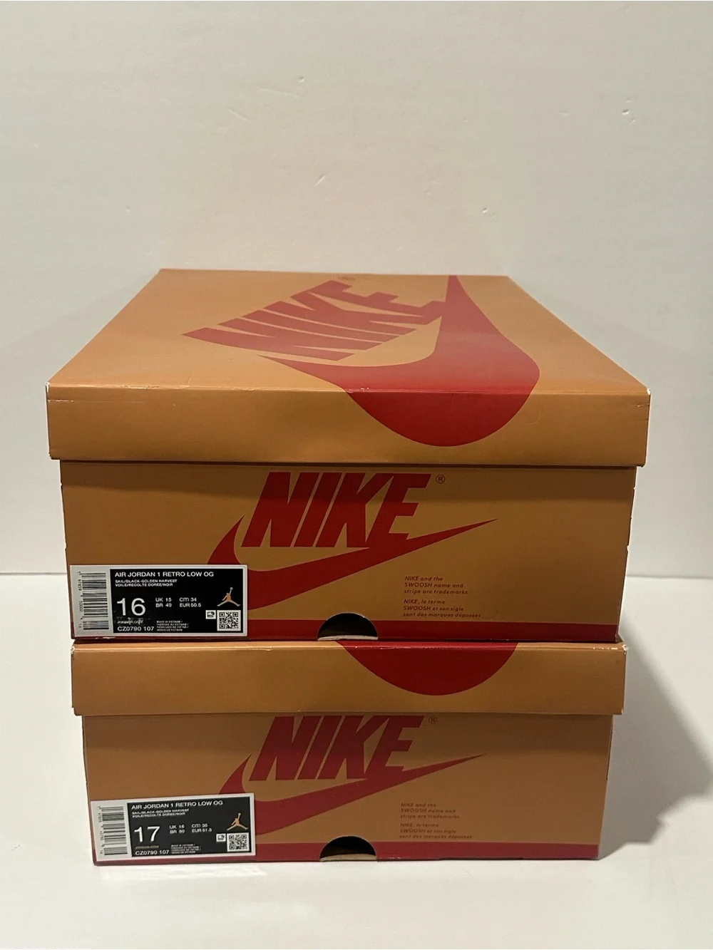 Air Jordan 1 Retro OG Low ‘Rookie of the Year’ (CZ0790-107) Sz: 16 / 17